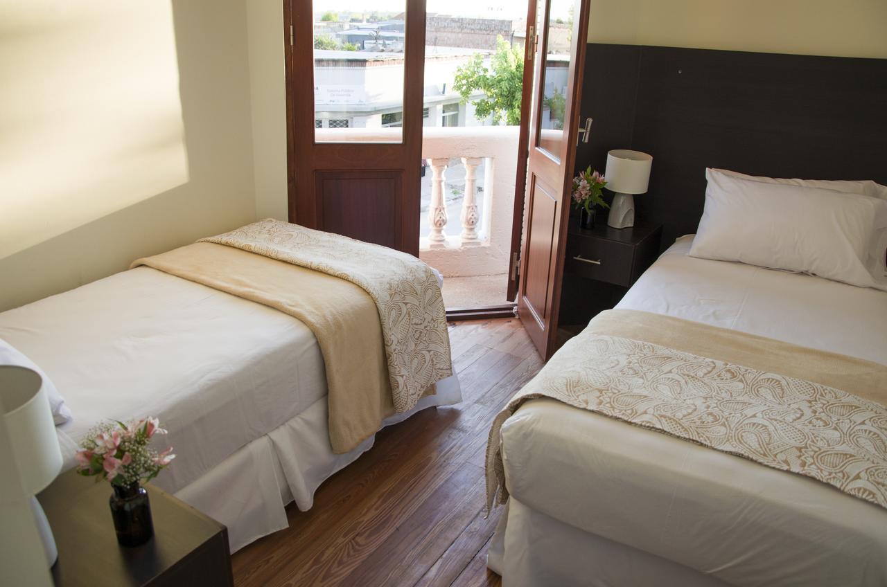 Dolores Hotel - Uruguay Екстер'єр фото